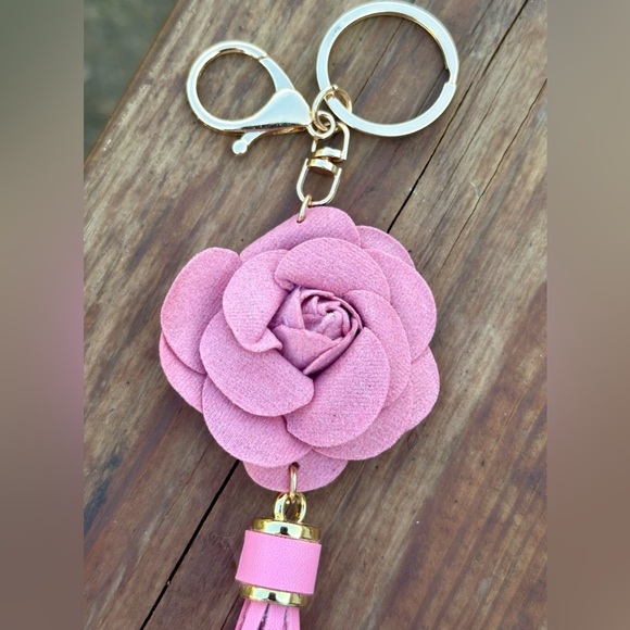 NEW Blush Pink Flower Keychain/Bag Charm with Tassel - Picture 2 of 4